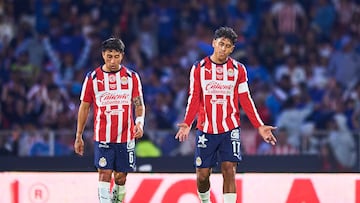 during the quarter-final second match between Cruz Azul and Guadalajara as part of the Liga BBVA MX, Torneo Apertura 2025 at Olimpico Universitario Stadium, on November 30, 2025 in Mexico City, Mexico.
