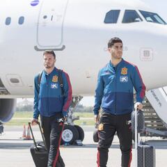 La Selección aterrizó en Malta dándole al naipe