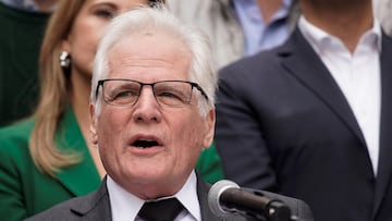Miguel Uribe Londono, father of Colombian Senator Miguel Uribe Turbay, who died after being shot during a campaign event on June 7, gives a speech announcing his intentions to run for president in the 2026 elections, in Bogota, Colombia August 26, 2025. REUTERS/Sergio Acero Yate