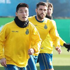 Cuatro apercibidos y tres debutantes en Cornellà