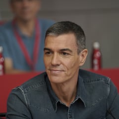 Una experta en imagen analiza la ropa de Pedro Sánchez en el Comité Federal del PSOE: “Decía estar triste...”
