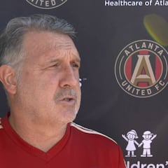Tata Martino se cansó de responder sobre su futuro