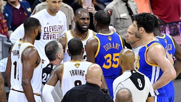 Los managers encumbran a los Warriors y a LeBron James