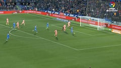 El increíble fallo a arco vacío de delantero de Getafe ante Barça