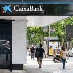 ¿Cuándo se cobra el paro y subsidios en octubre? Fechas de pago de CaixaBank, Santander, BBVA…