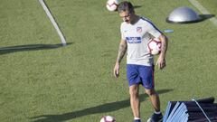 Vivas obtiene una autorización excepcional para ejercer como segundo de Simeone