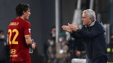 Zaniolo y Mourinho.