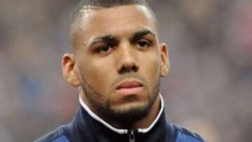 Yann M&#039;Vila con la selecci&oacute;n de Francia.