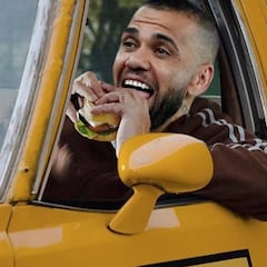 Dani Alves como agricultor, taxista o cajero: Sigue buscando trabajo