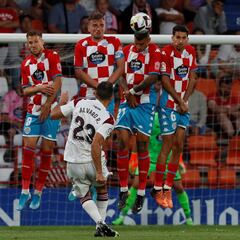 Un duelo de primeras necesidades en el Anxo Carro