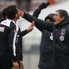 Mario Salas supera como técnico sus expulsiones como jugador
