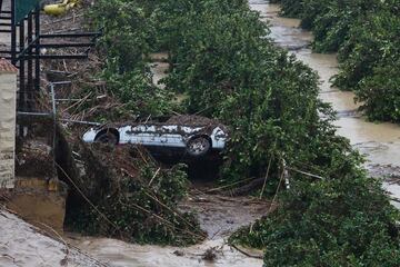 Coches destrozados tras el paso del la DANA en Málaga.