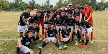 “La generación 2002 de Colo Colo será el recambio de Chile”