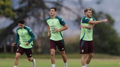 Siguen los elogios para Santiago Giménez