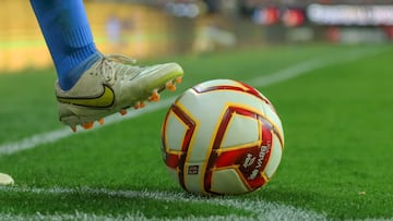 Definidos días y horarios Repechaje Liga mx

<br><br>

Balon Oficial Voit Tracer durante el partido Guadalajara vs Cruz Azul, Correspondiente a la Jornada 16 del Torneo Clausura 2023 de la Liga BBVA MX, en el Estadio Akron, el 22 de Abril de 2023.