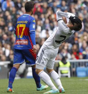 Jesé se lamenta de una ocasión fallada.