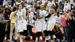 (-D) Anna Cruz (51), Sylvia Fowles (34), Seimone Augustus (33), Renee Montgomery (21) y Maya Moore (23).