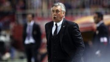 Ancelotti, durante el partido del Sánchez Pizjuán.