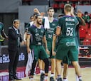 Unicaja destroza al Zaragoza en el regreso de Jaime Fernández