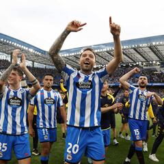 El Depor busca otro José Ángel tras años de fiascos en el pivote