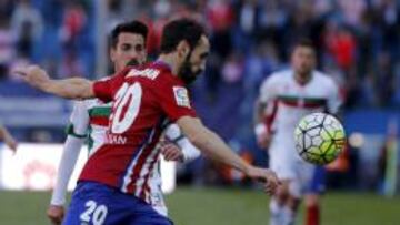 Juanfran, durante el partido ante el Granada.