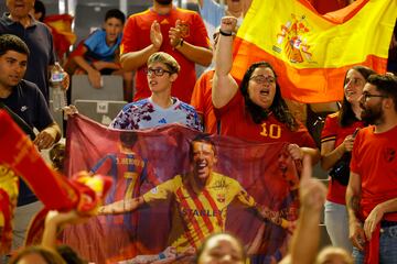 Aficionados en el estadio Arcángel de Córdoba.