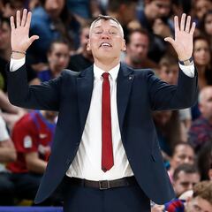 Sarunas Jasikevicius, mejor entrenador de la temporada
