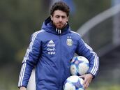Pablo Aimar devuelve el éxito a la Selección