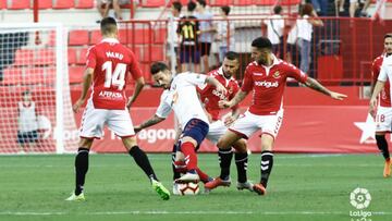 Manu del Moral le da vida al Nástic ante un buen Osasuna