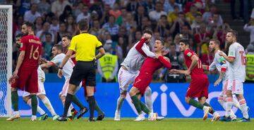 Cristiano Ronaldo y Piqué.