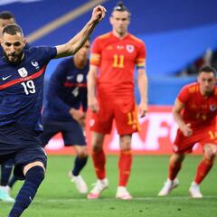 Francia vence a Gales y Benzema falla un penalti