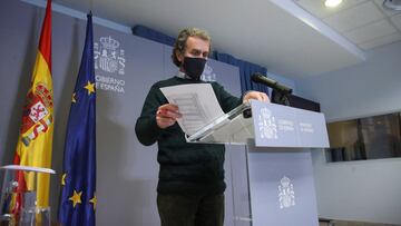 Sim車n da su punto de vista sobre un posible confinamiento severo