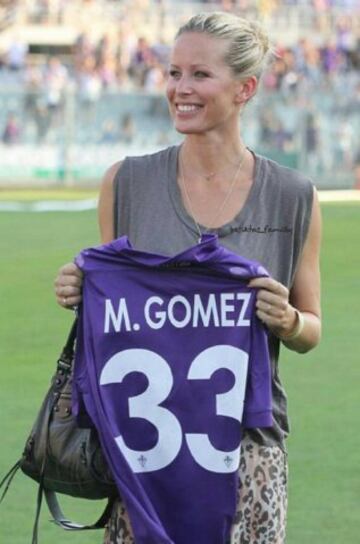 Carina Wanzung, pareja del delantero Mario Gomez 
@besiktas_family