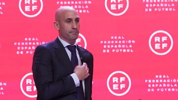 Gal¨¢n ampl¨ªa la demanda a Rubiales en la Fiscal¨ªa Anticorrupci¨®n