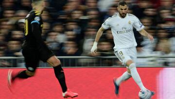 Karim Benzema, en el partido que el Madrid perdi&oacute; ante el Manchester City (1-2) de Champions.