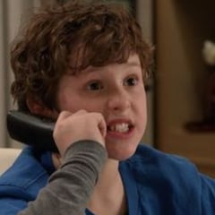 La increíble transformación física de Nolan Gould, Luke en 'Modern Family'
