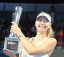 Sharapova remonta a Ivanovic y conquista su 34º torneo