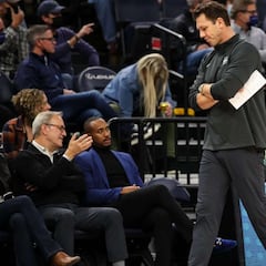 Kings’ Luke Walton on hot seat after loss to Toronto Raptors