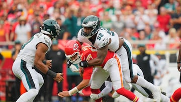 Three-time Pro Bowl DE announces shock retirement at 33