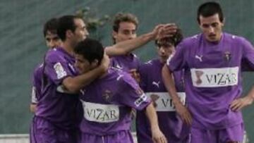 <b>A TIRO.</b> El Valladolid, dependiendo de los resultados de la jornada, podría ser la semana que viene equipo de Primera División.