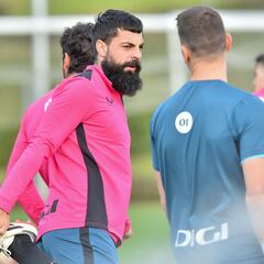 Asier Villalibre desembarcará con total seguridad en Vitoria