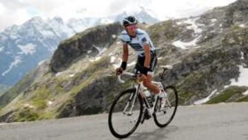 Riesgo de nieve en la llegada a la cima del Galibier