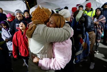 Tears at the Mexico-US border after the cancellation of the mobile app that allowed migrants to cross