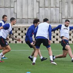 El Atlético pasa de fase en el trabajo y el Cholo prueba once