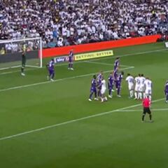 Los goles del primer triunfo de Bielsa en la Championship