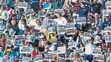 <b>CANSADA. </b>La afición del Atlético está un poco cansada y no entiende bien la relación entre el Ayuntamiento de Madrid y el club rojiblanco. Los aficionados quieren saber la opinión de Gallardón sobre el Calderón.