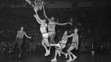 On this day 75 years ago: Earl Lloyd becomes the first African-American player to take the court in the NBA