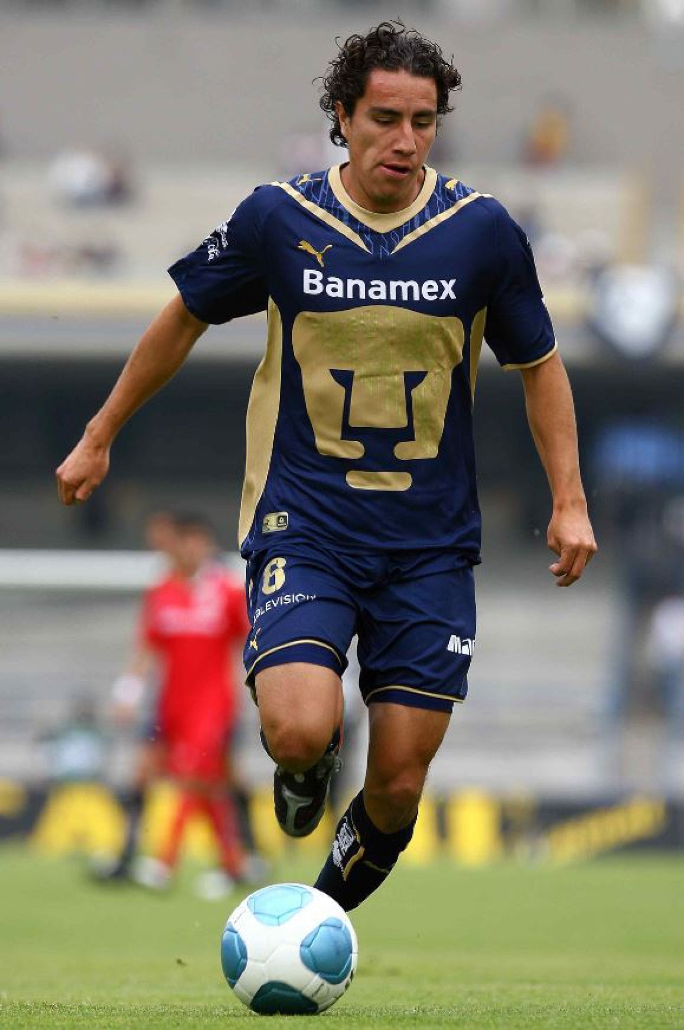 Efraín Juárez llegó a poner orden a Pumas