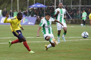 Gran partido de los dirigidos por Héctor Cárdenas. Ángel y Manyoma fueron los goleadores.