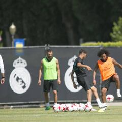 El Madrid sigue entrenando a tope bajo las órdenes de Pintus